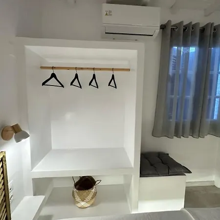 Dreamy Island Escape In Paros *